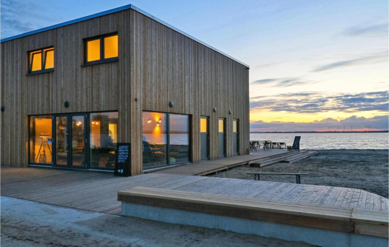 Beach Front Apartment In Lembruch-Duemmer See ภายนอก รูปภาพ