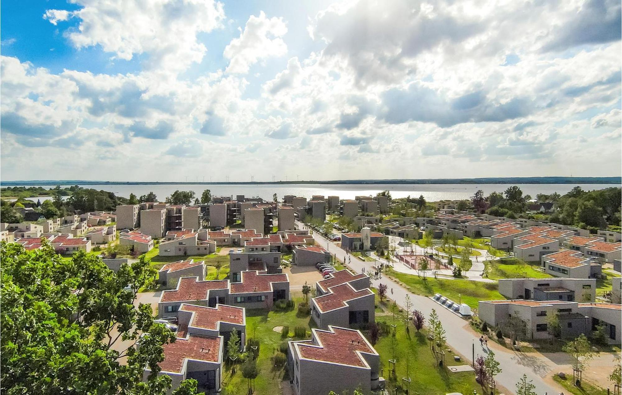 Beach Front Apartment In Lembruch-Duemmer See ภายนอก รูปภาพ